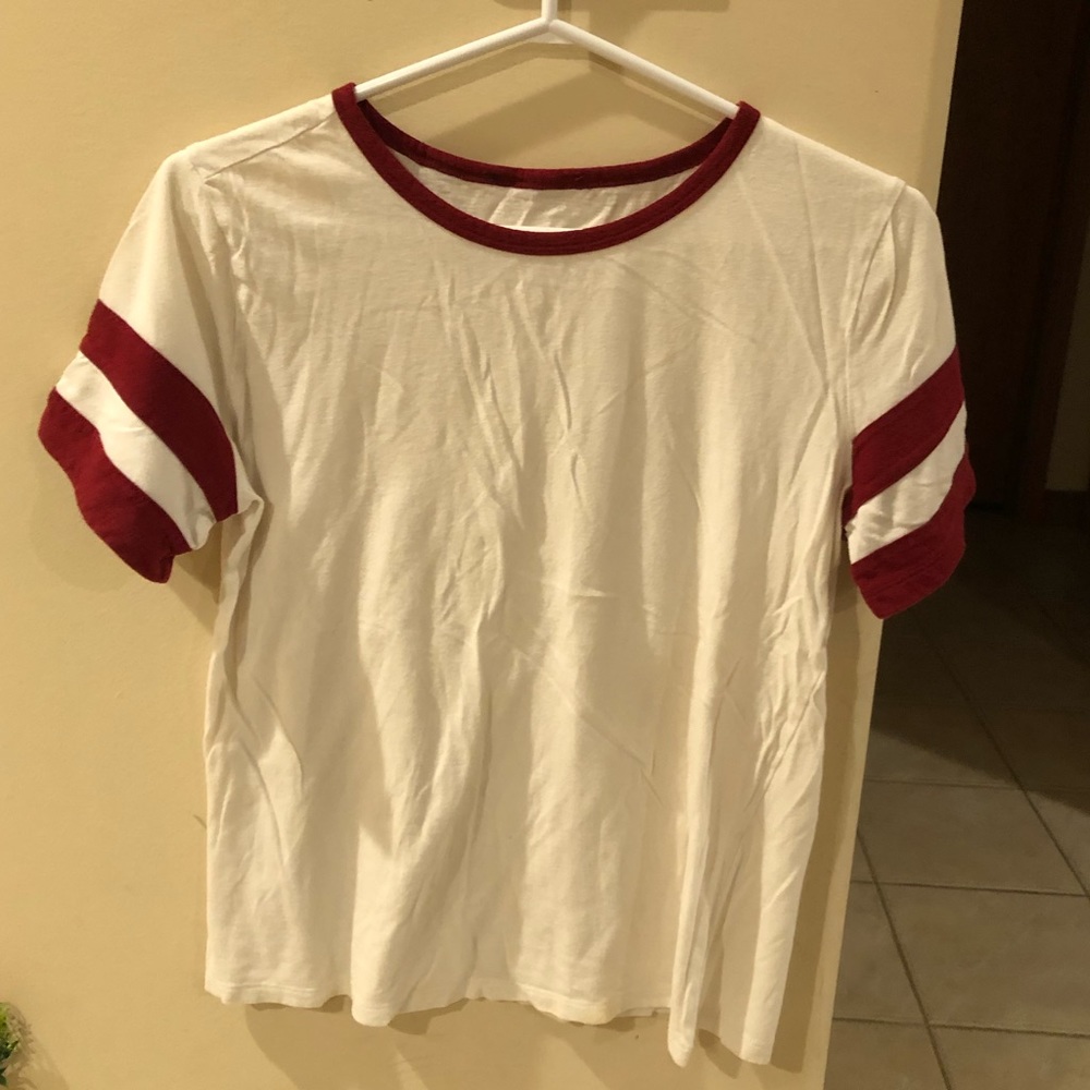 Striped sleeve shirt